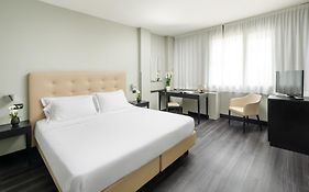 Hotel King, By R Collection Hotels